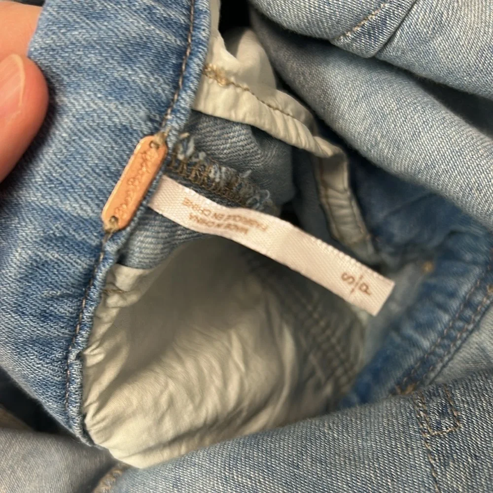 Women's Light Blue Denim Jumpsuit free people size small missing a button - Picture 11 of 13